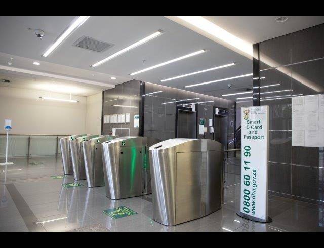 22,824M² BUILDING FOR SALE IN CONSTANTIA KLOOF